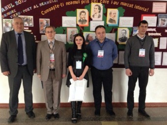 image-c97a78b5eedd1ee24ebc8f568e16bcb536c936050f5c54f3bb845a53bdf616e2-V