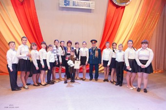 Наша исполнительница первая на городском конкурсе военной песни